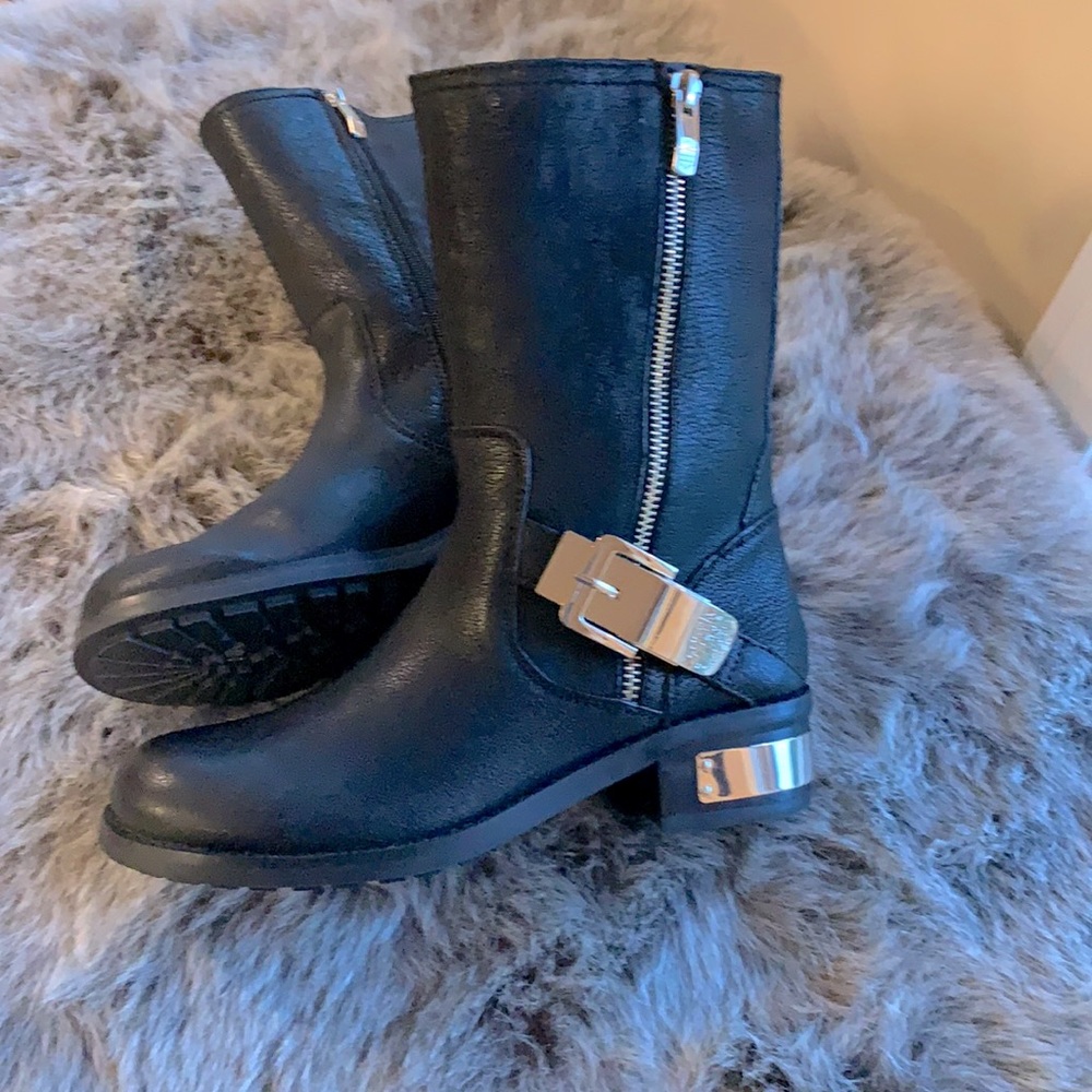 Vince Camuto